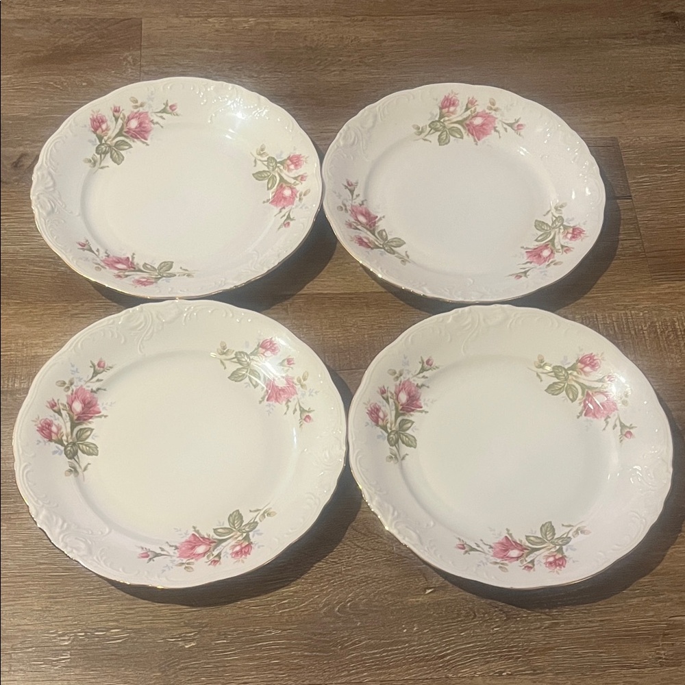 Walbrzych Elegant Rose Dinner Plate Set in Cream and Pink